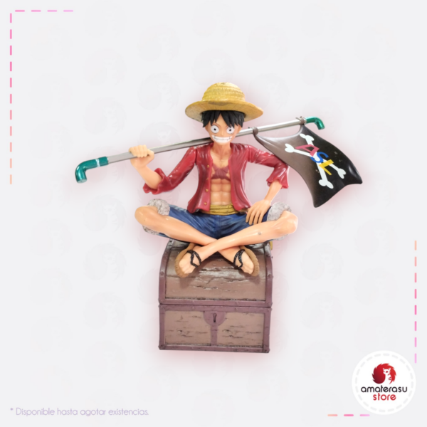 Figura Luffy Bandera y Comiendo