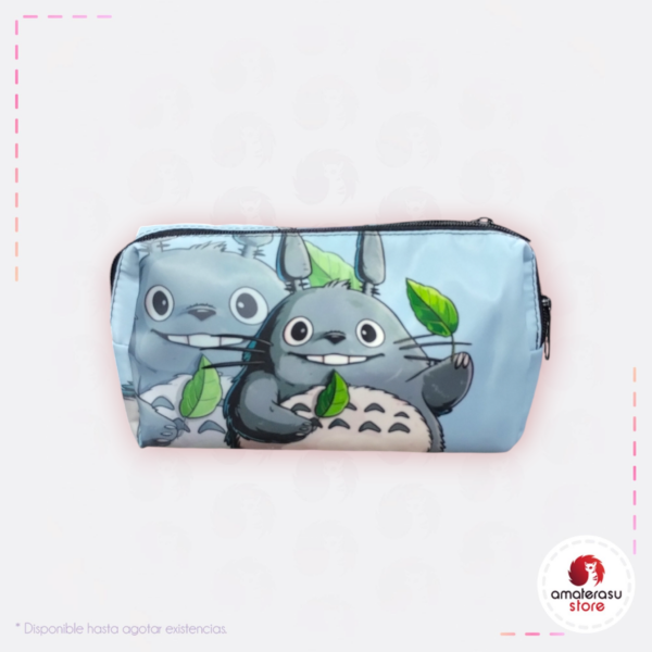 Cartuchera Totoro Hojas